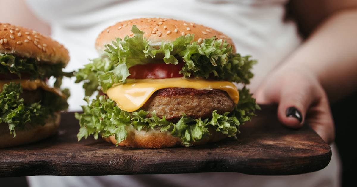 Tajna sočnog burgera: Kako naši majstori pobjeđuju strance